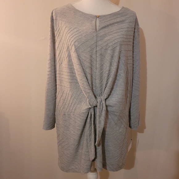 Liz Claiborne Tops - Long Top